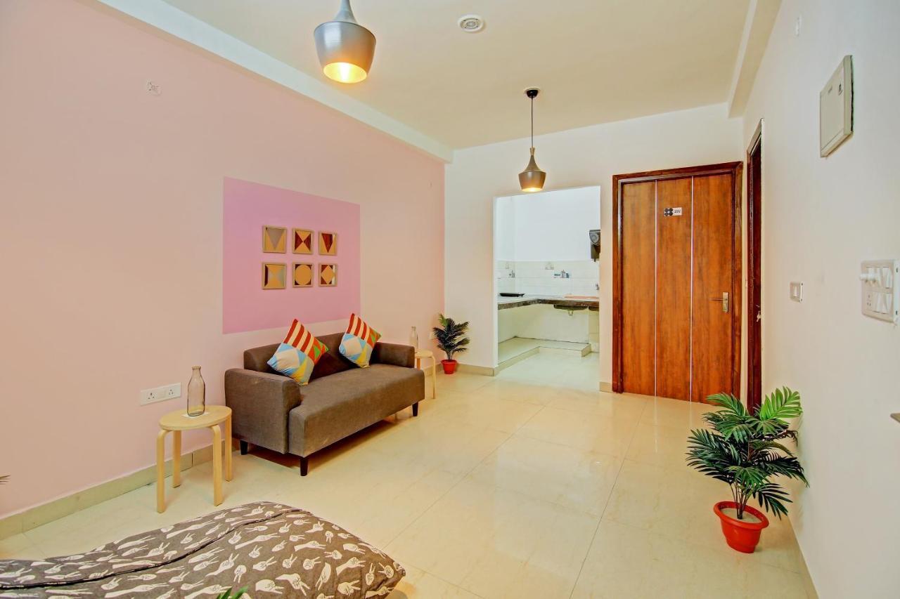 Oyo Plot No40 Dwarka Near Dwarka Sector 21 Metro Station Guest house