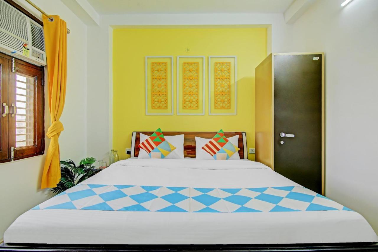Oyo Plot No40 Dwarka Near Dwarka Sector 21 Metro Station Guest house