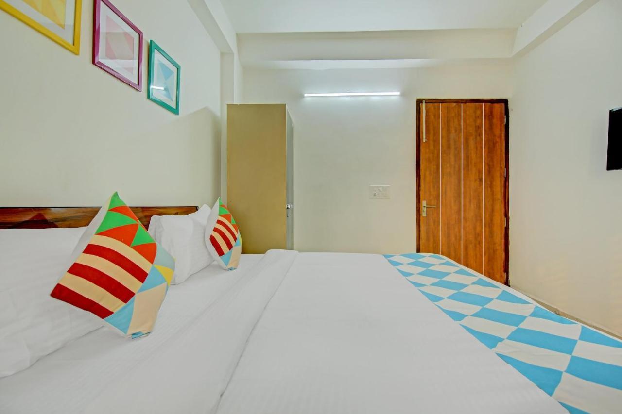 Oyo Plot No40 Dwarka Near Dwarka Sector 21 Metro Station