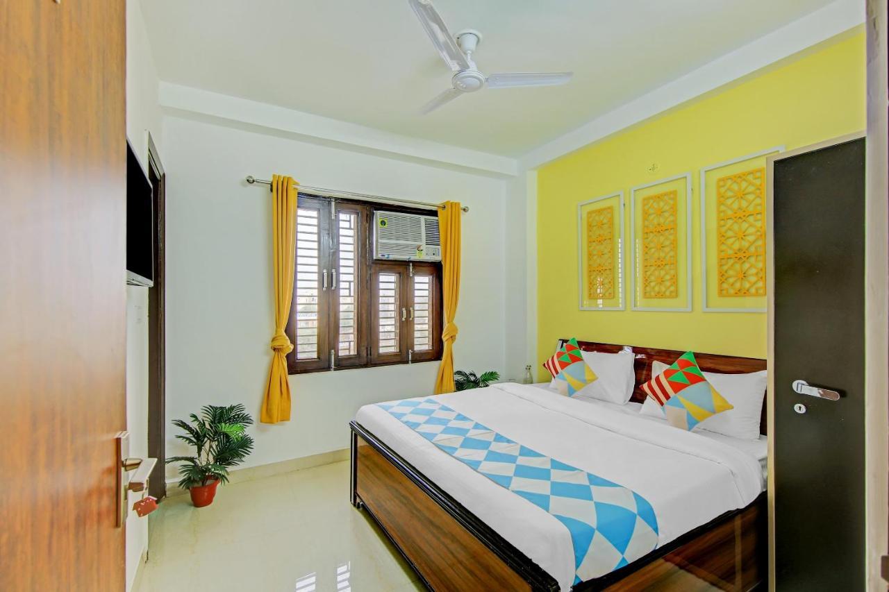 Oyo Plot No40 Dwarka Near Dwarka Sector 21 Metro Station Guest house 3*