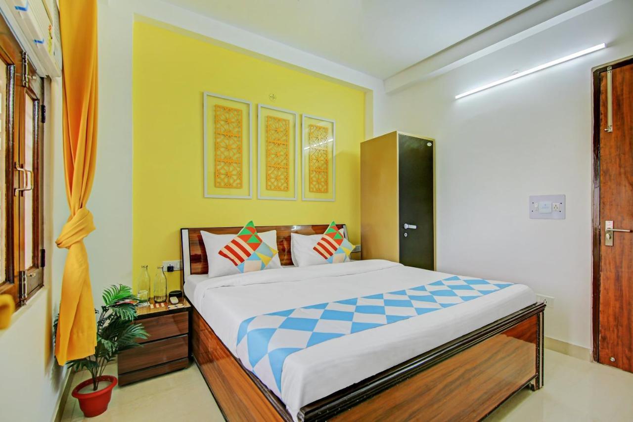 Guest house Oyo Plot No40 Dwarka Near Dwarka Sector 21 Metro Station New Delhi